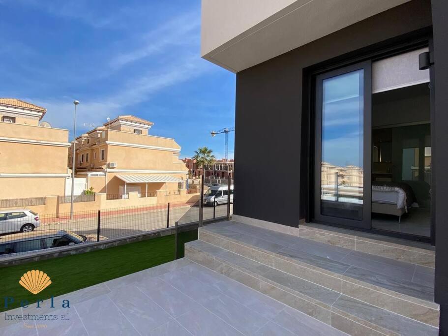 Beautiful New South Facing Bungalow With Large Terrace Dehesa de Campoamor  Luaran gambar